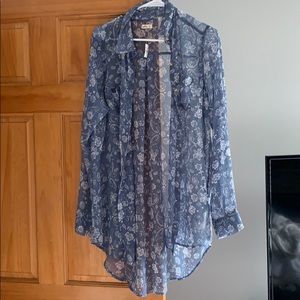 Hollister Sheer Paisley Button Down